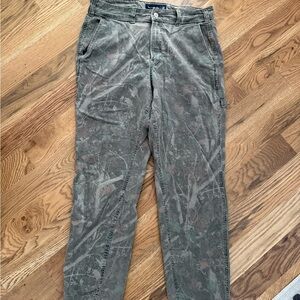Abercrombie & Fitch Men's Camouflage-Print Cargo Pants - Olive/Brown